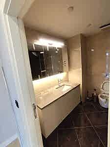 1f0fd3f1 76b2 4423 a051 a315e8f75da9