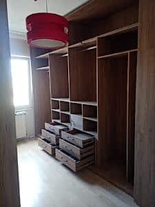 7b1d8ba9 5960 4463 903e aeefd0fcb823