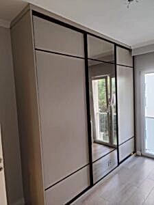 e05464ff 8e06 4b81 a05b 4da8e152feee